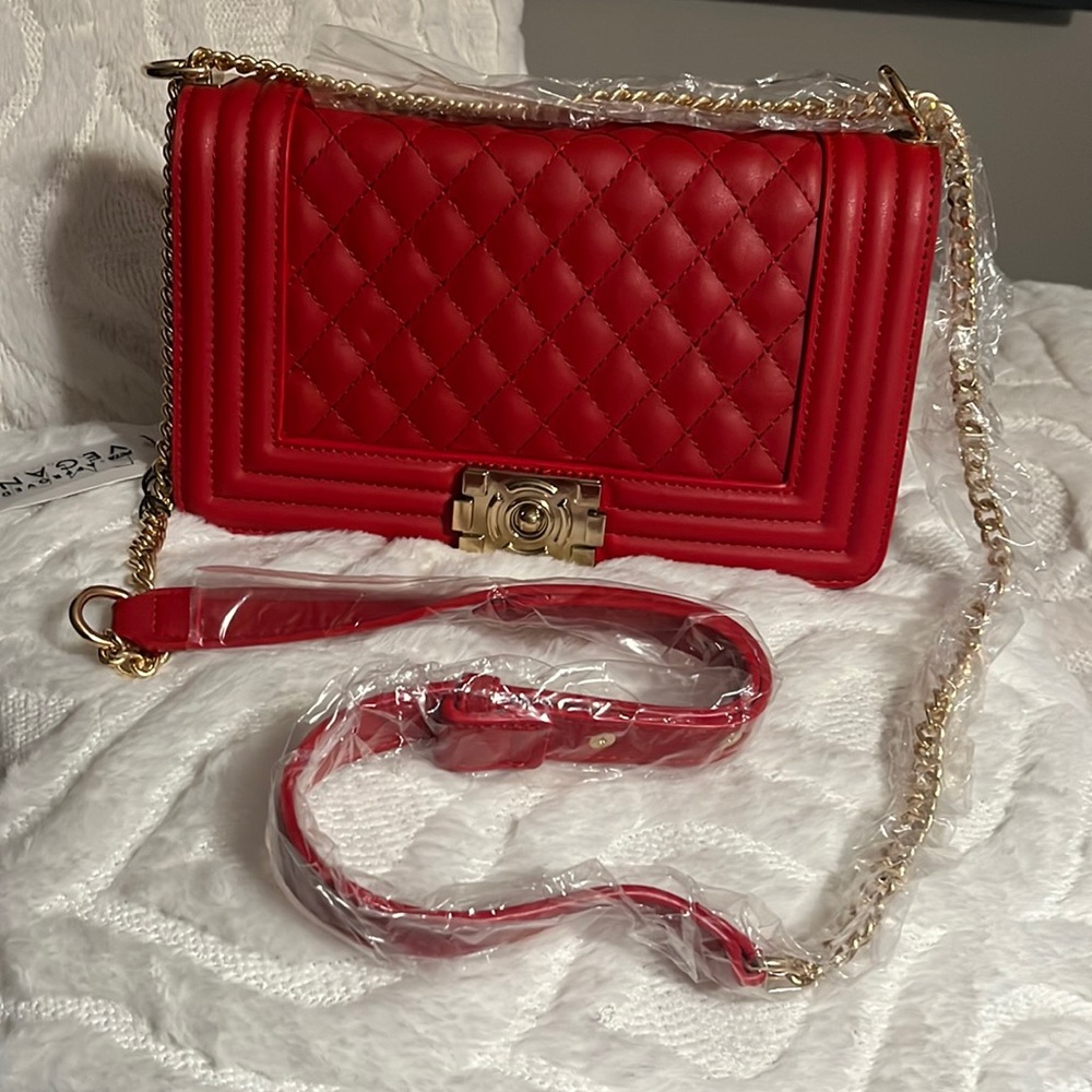 New vegan beautiful crossbody bag